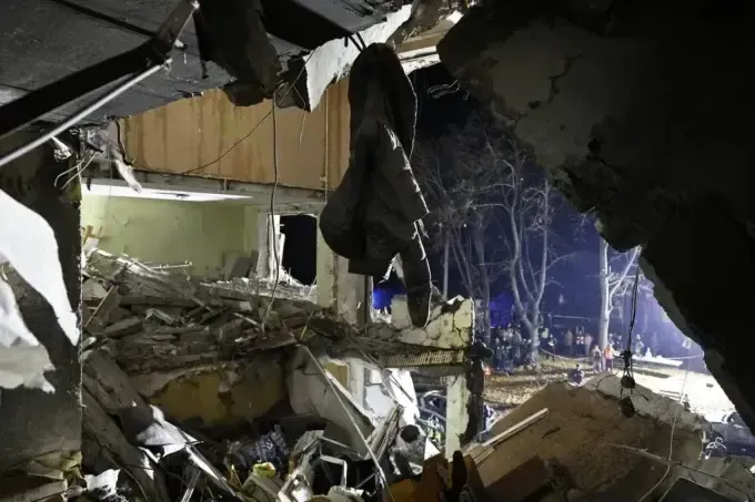 У Харкові троє загиблих: з-під завалів дістали тіла молодого чоловіка та 15-річного хлопця