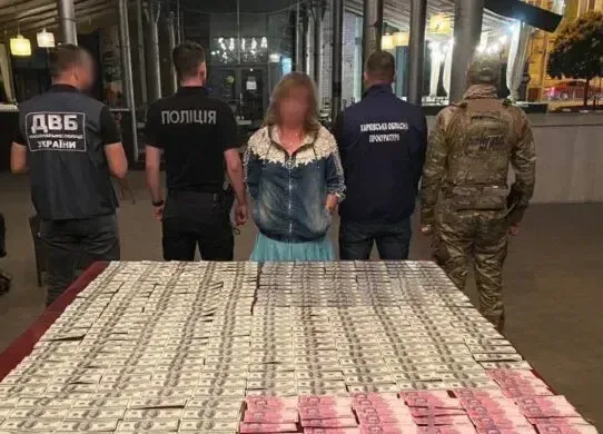 56-річна харків'янка допомагала призовникам уникнути мобілізації за 29 тисяч доларів