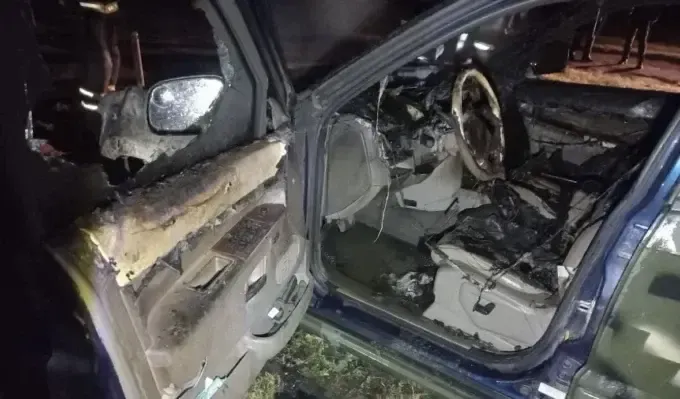 Судитимуть двох харківʼян, які спалили військовий автомобіль