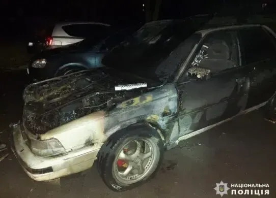 На Харківщині затримали зловмисника, який підпалив авто військового ЗСУ