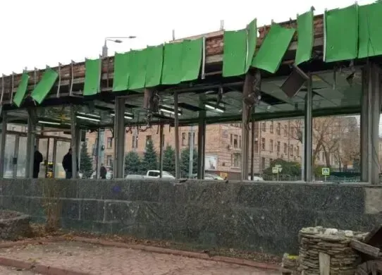 Станція метро "Наукова" у Харкові зазнала значних пошкоджень
