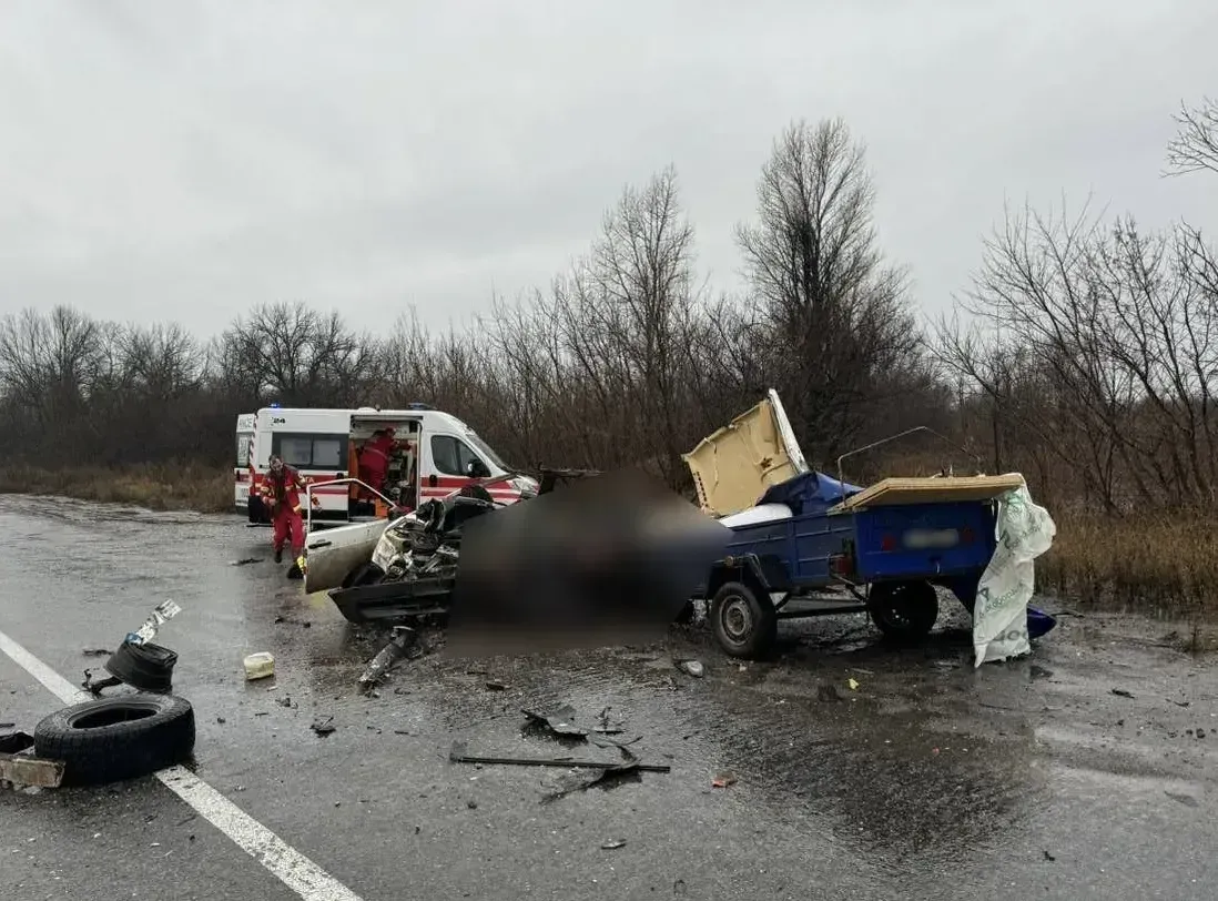 Моторошна аварія на Харківщині забрала життя двох людей: що відомо?