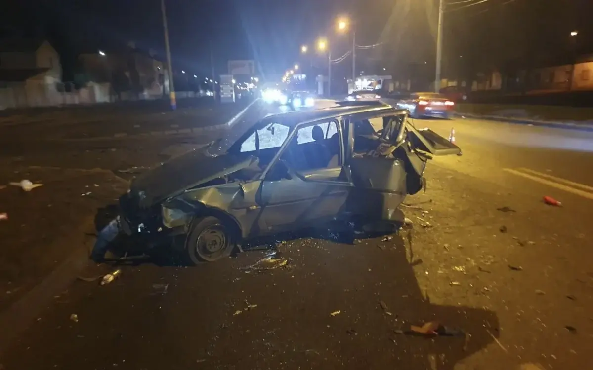 У Харкові зіткнулися три автомобілі одночасно
