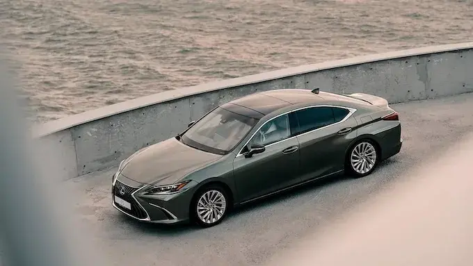 Lexus ES: досконалість у кожній деталі