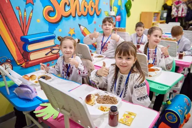 У Харкові покращать харчування для початкових класів