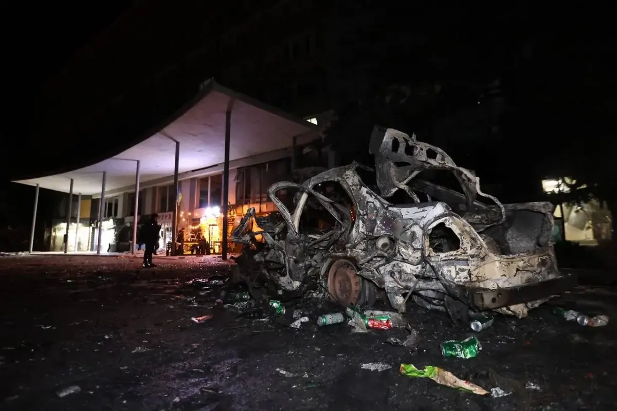 Наслідки вечірнього обстрілу Харкова: двоє загиблих і 25 постраждалих