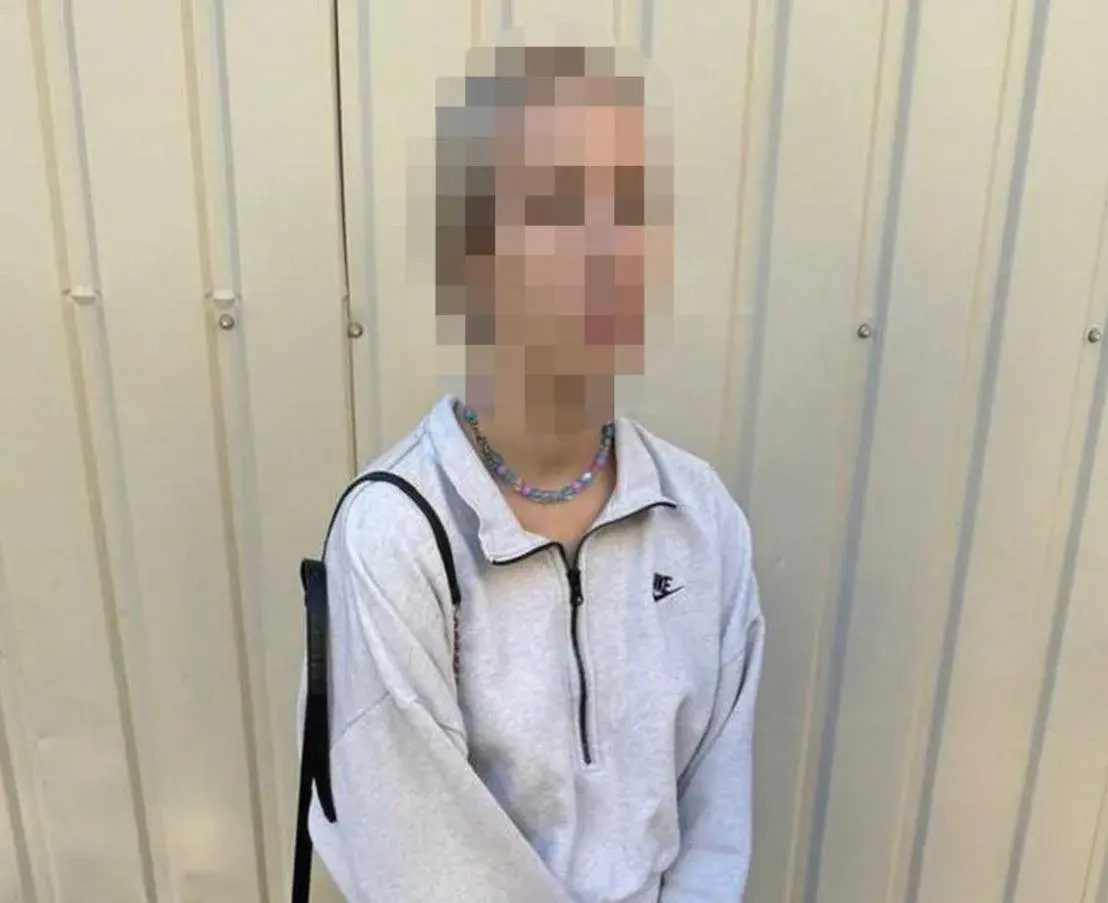 Харківська школярка підпалила два автомобілі військовослужбовців