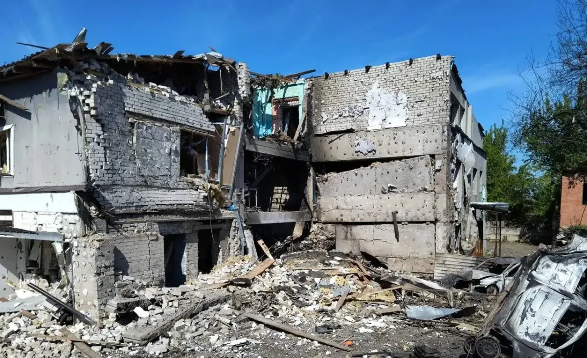 Під атакаю ворожих БПЛА опинилося Південне на Харківщині