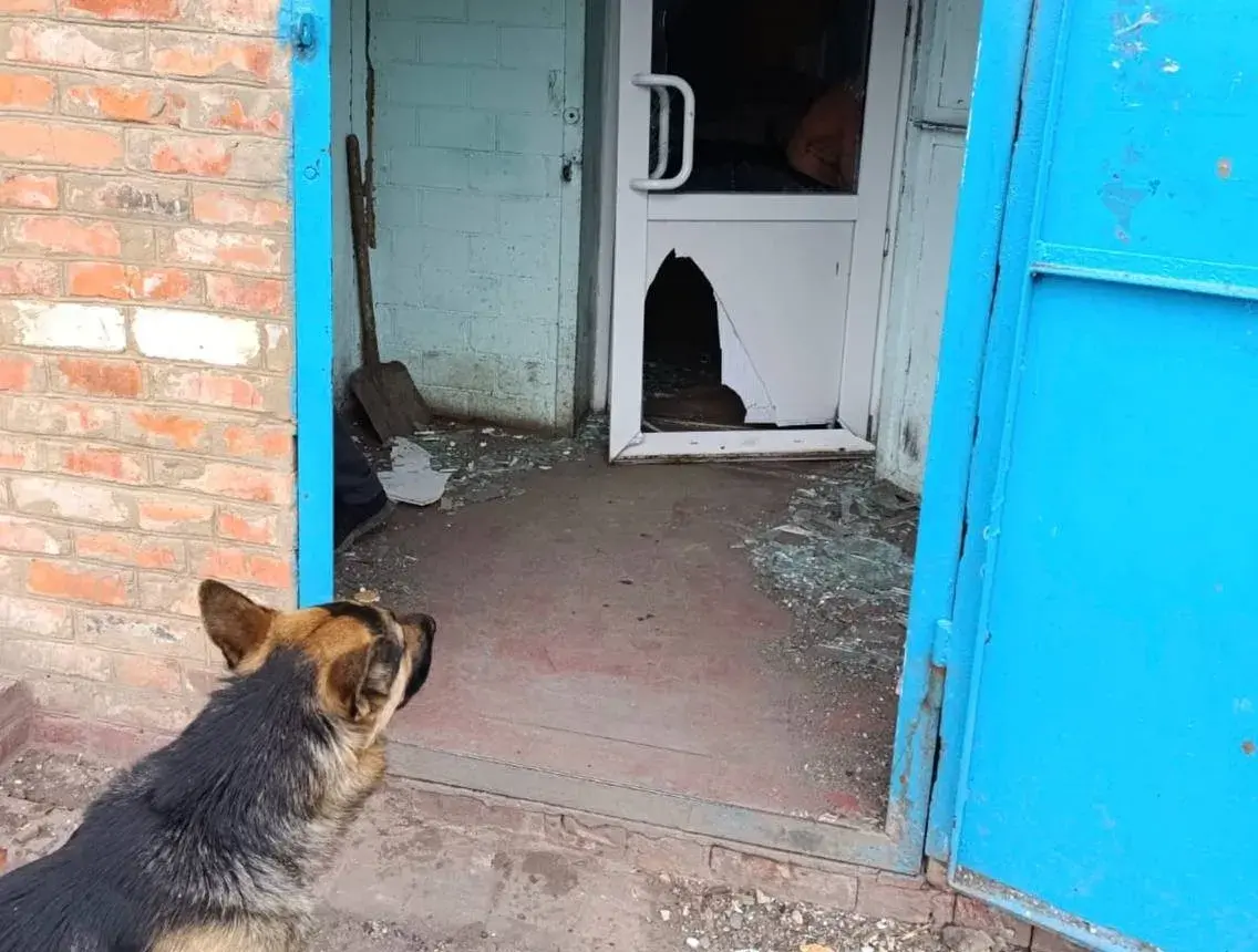 Обстріл пункту видачі гумдопомоги та вбивство цивільного: наслідки російського терору на Харківщині