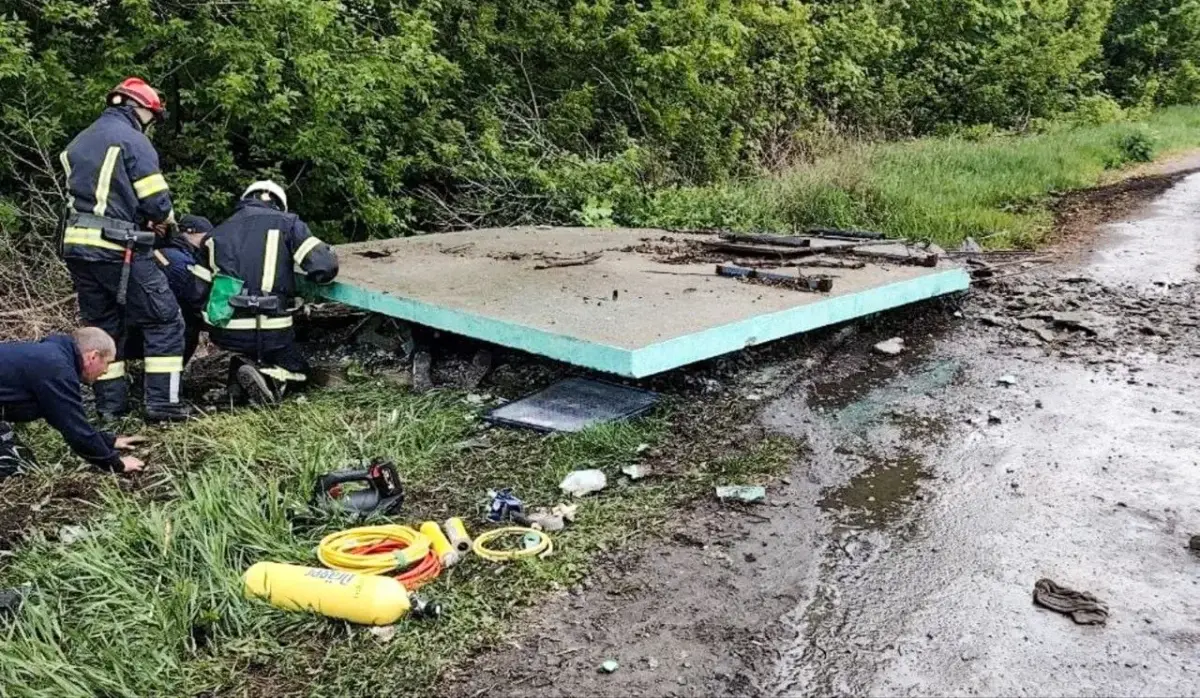 На Харківщині залізобетонною плитою вбило жінку - подробиці трагедії