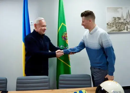 У Харкові представник ТЦК вдарив вчителя - Терехов вимагає розслідування