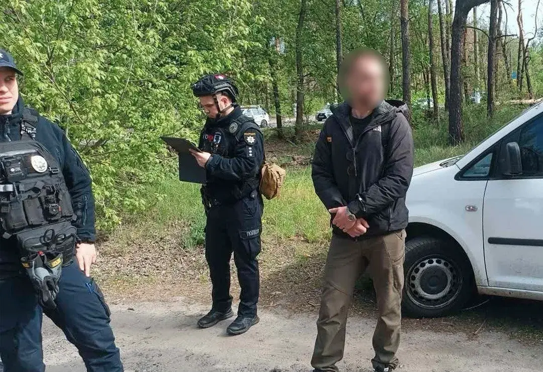 У Харкові чоловік погрожував ножем представникам ТЦК