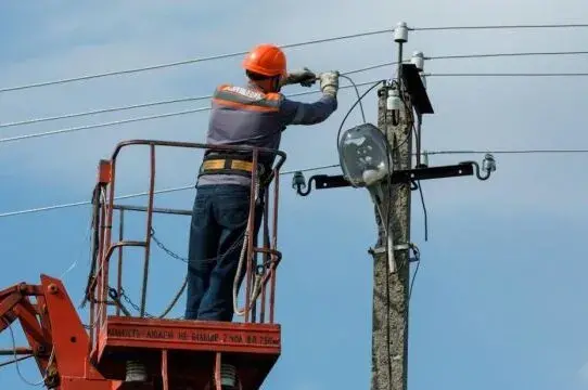 У неділю частину Харкова знеструмлять через аварійні роботи