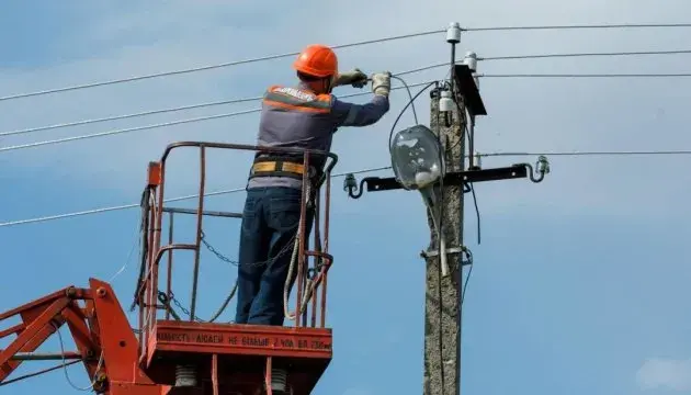 У неділю частину Харкова знеструмлять через аварійні роботи