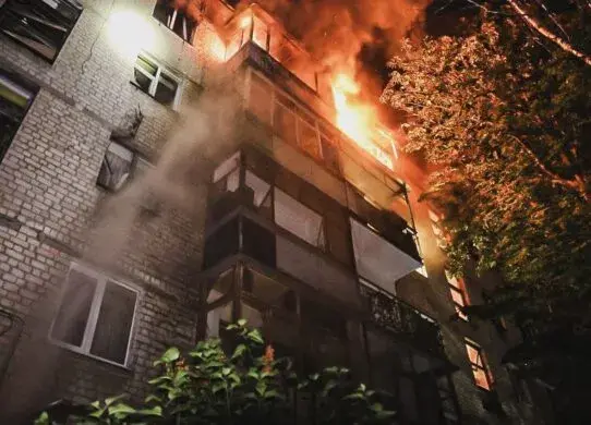 Харків атакували 17 «шахедами»: загинули люди, десятки постраждалих, зруйновані будинки