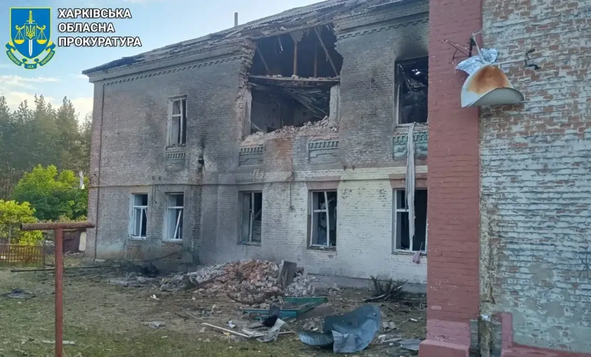 Атака дронами на Ізюм: поранено двох жінок, пошкоджено будівлі