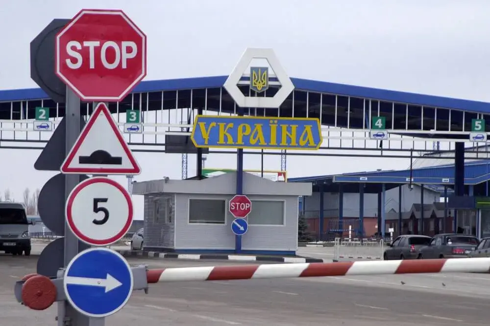Польща – Україна: що можна і не можна везти через кордон у 2025
