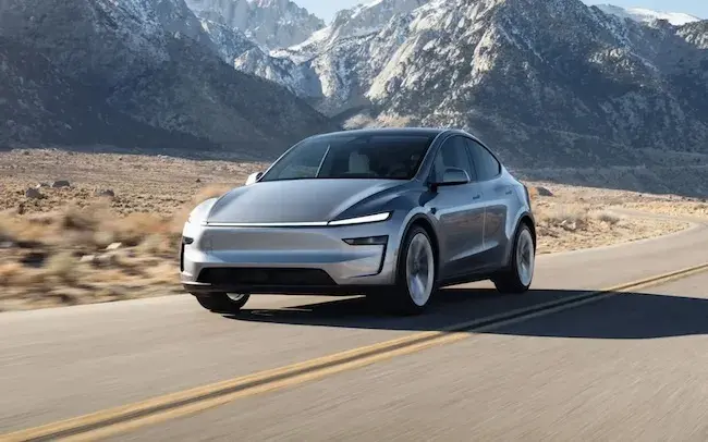 Tesla: электромобиль как символ Tesla: электромобиль как символ