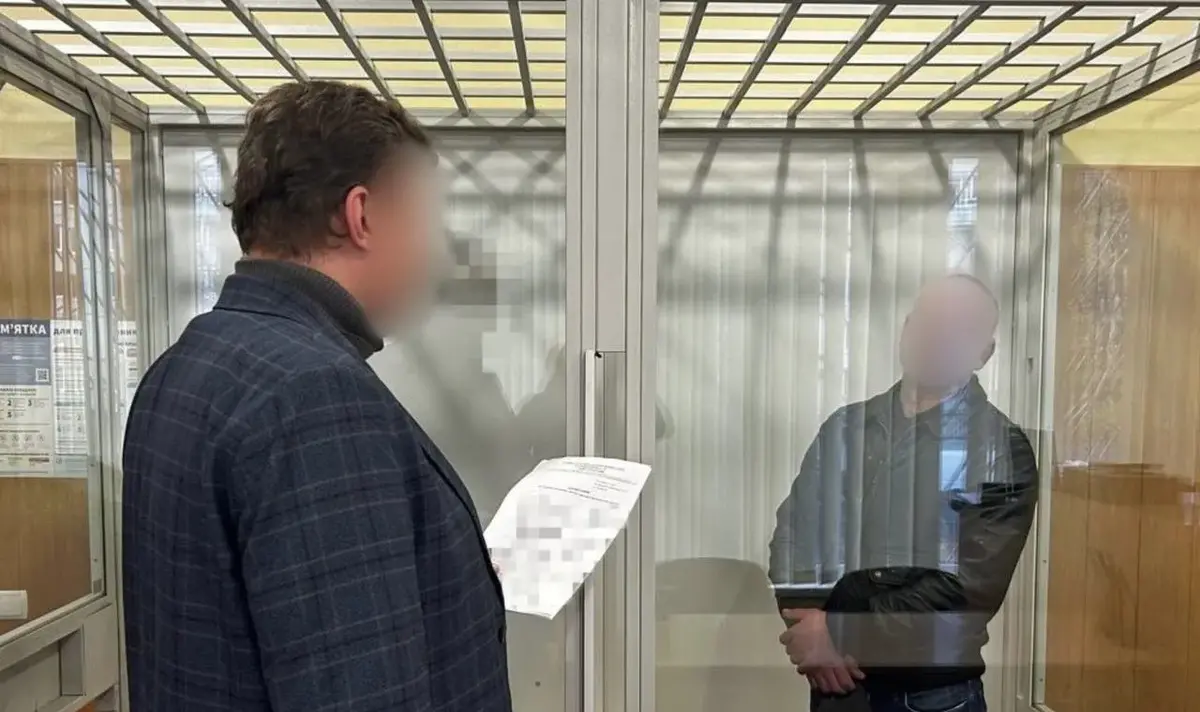 На Київщині затримали чоловіка, який “вибивав” з харківської рестораторки вигаданий борг