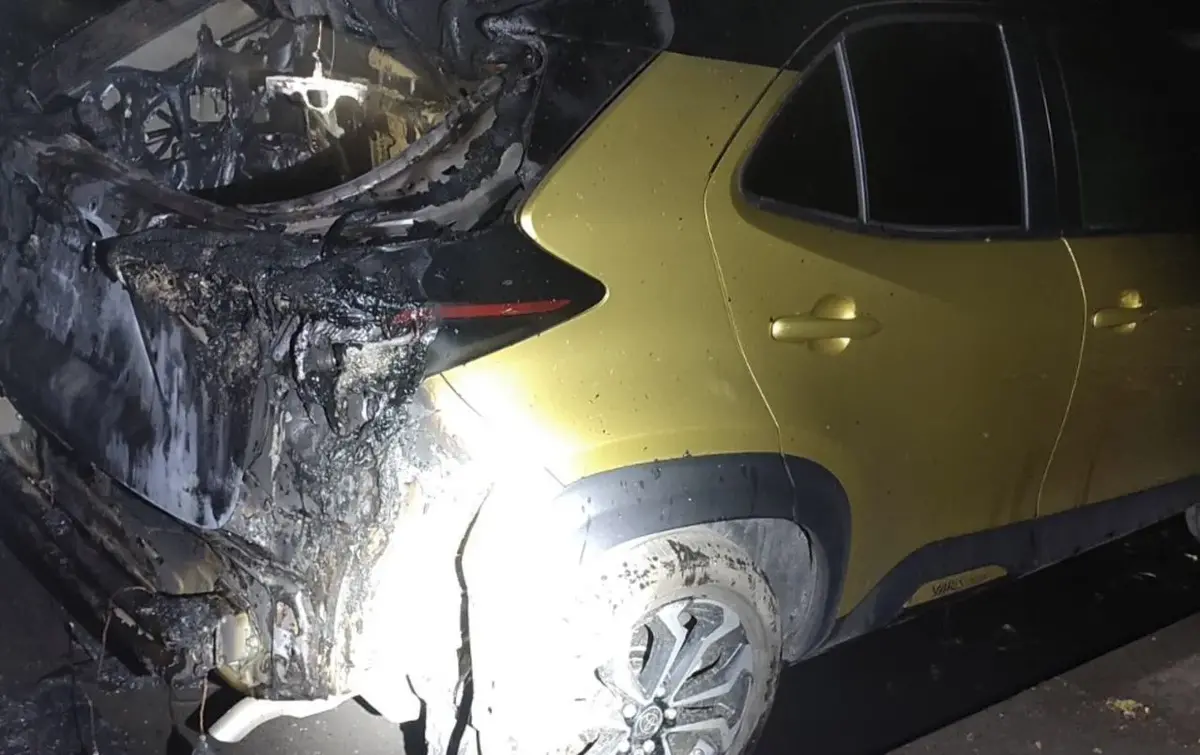 У Харкові судитимуть чоловіка, який за гроші підпалював автівки