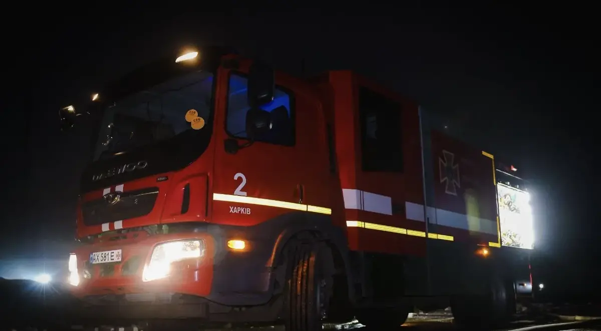 У Харківському районі з палаючої квартири врятували 82-річну жінку