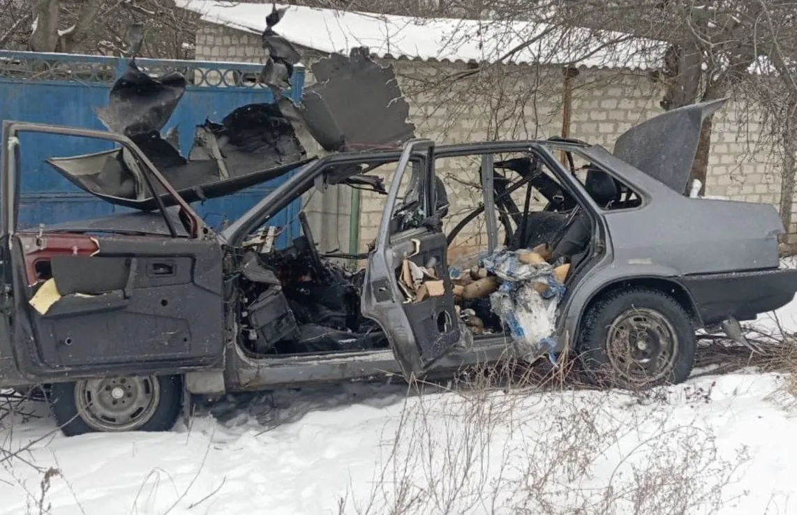 На Харківщині росіяни обстріляли авто з медиками і волонтерами