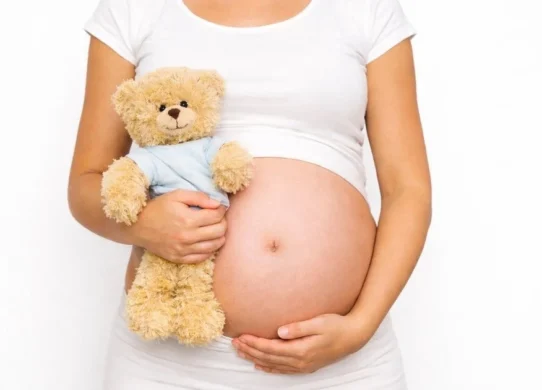 У Харкові 14-річна дівчина народила від дорослого чоловіка: як покарали