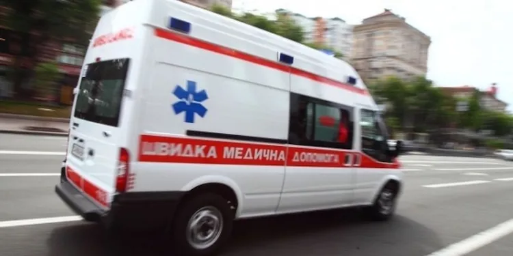 На Харківщині медики повернули жінку до життя дорогою до лікарні