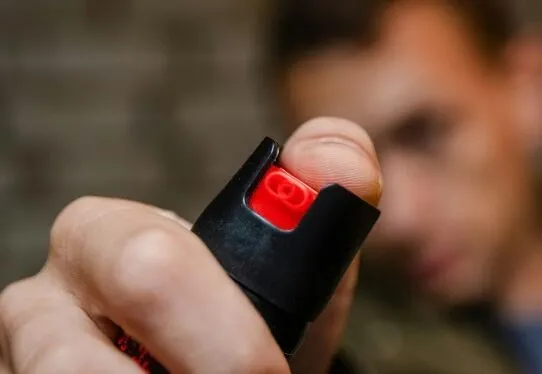 Как правильно использовать перцовку в экстренной ситуации