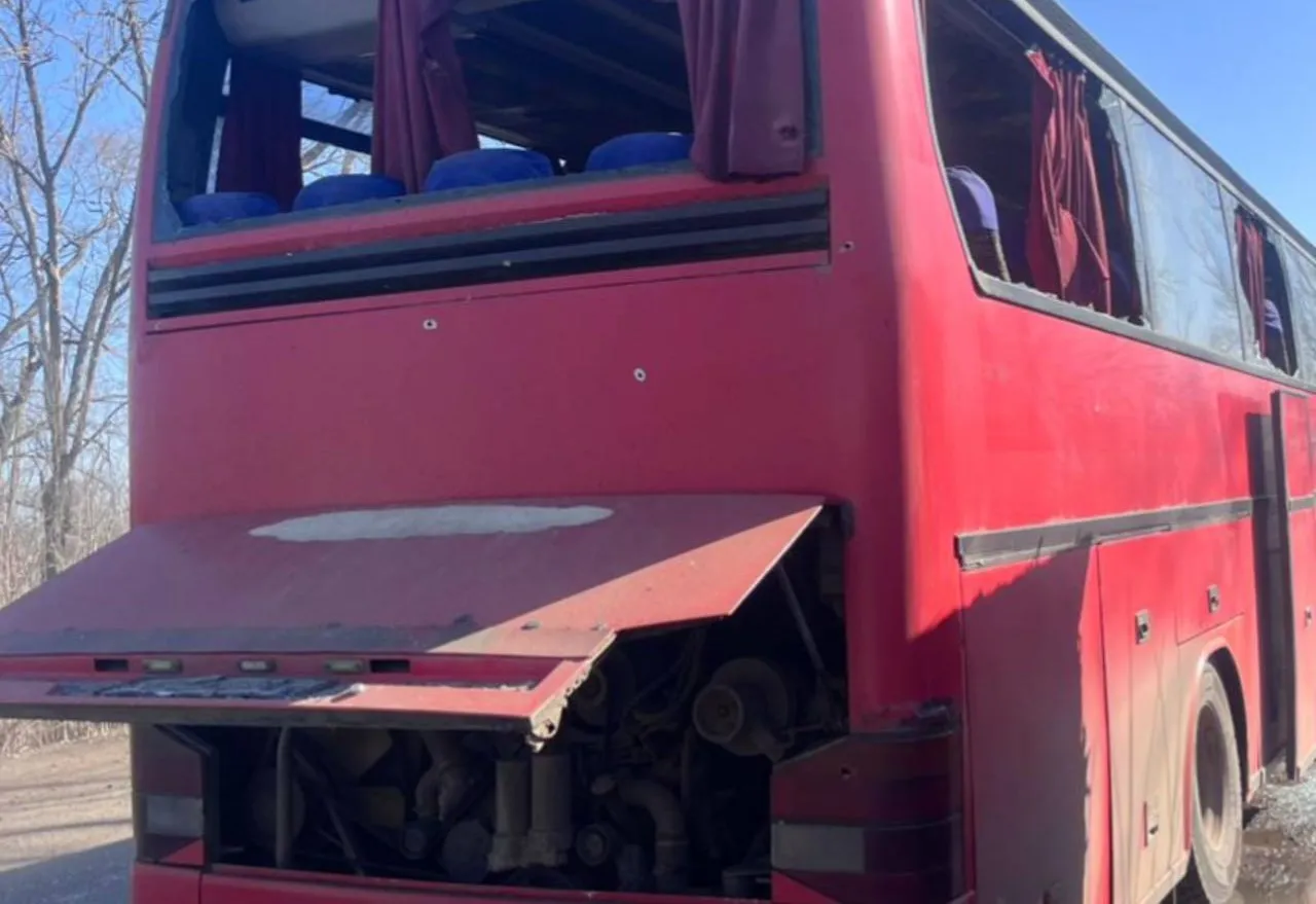 Росіяни обстріляли сьогодні пасажирський автобус на Харківщині