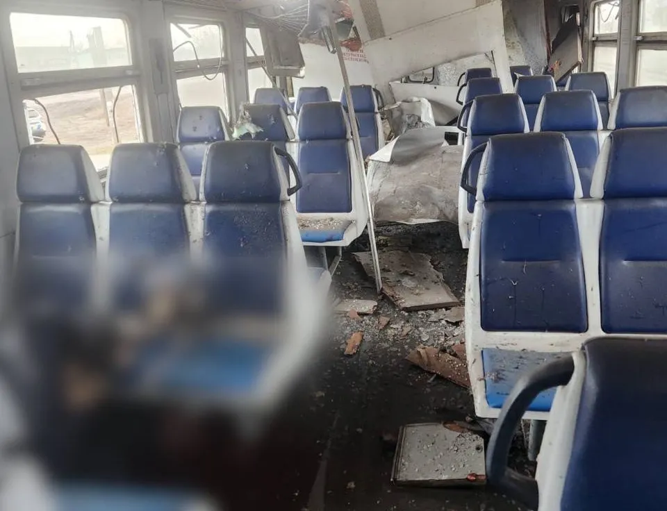 На Харківщині дрон влучив в електричку та вбив пасажира: подробиці