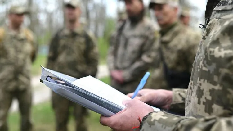 У Харкові шість працівників ТЦК влаштували стрілянину в гуртожитку через гроші