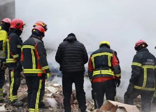 У Харкові після нічного обстрілу десяток загиблих, з них - двоє дітей