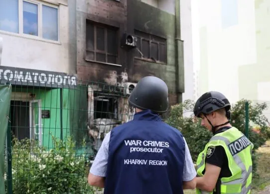 У Харкові російські БпЛА обстріляли житлові будинки: подробиці