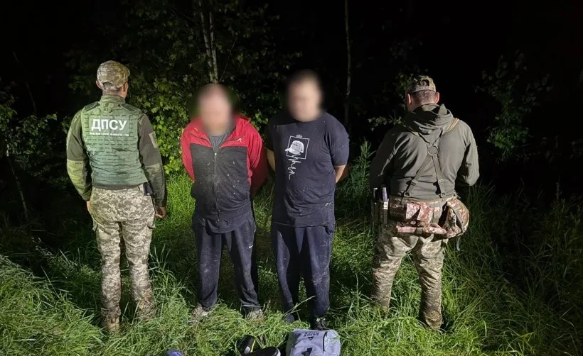 Двоє братів з Харкова намагалися переплисти Дністер на акваскутерах