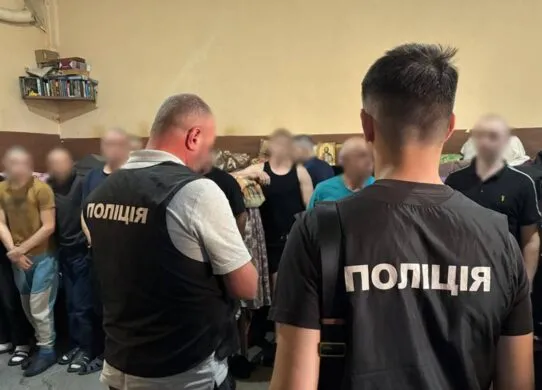 У Харкові покарають жінку, яка кілька місяців знущалася з новонародженої доньки