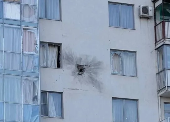 У Харкові дрони двічі за добу атакували багатоповерхівки: наслідки прильотів