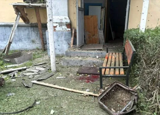 На Харківщині троє рятувальників дістали поранення під час обстрілу