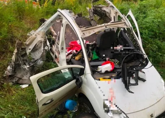На Харківщині дрон влучив в цивільну автівку: загинув чоловік