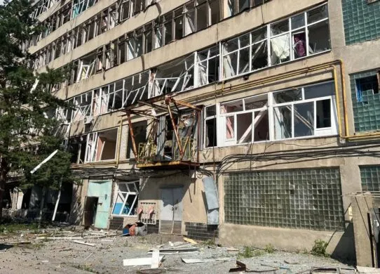 Обстріл Харкова: по місту запустили дрони і КАБ, постраждали люди