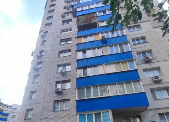 У Харкові з 12-го поверху випав 16-річний хлопець