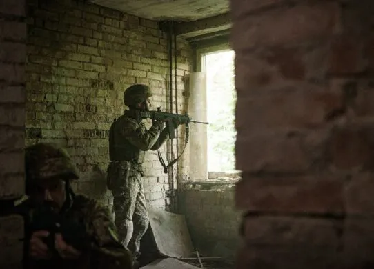 На Харківщині окупанти сім разів штурмували позиції ЗСУ