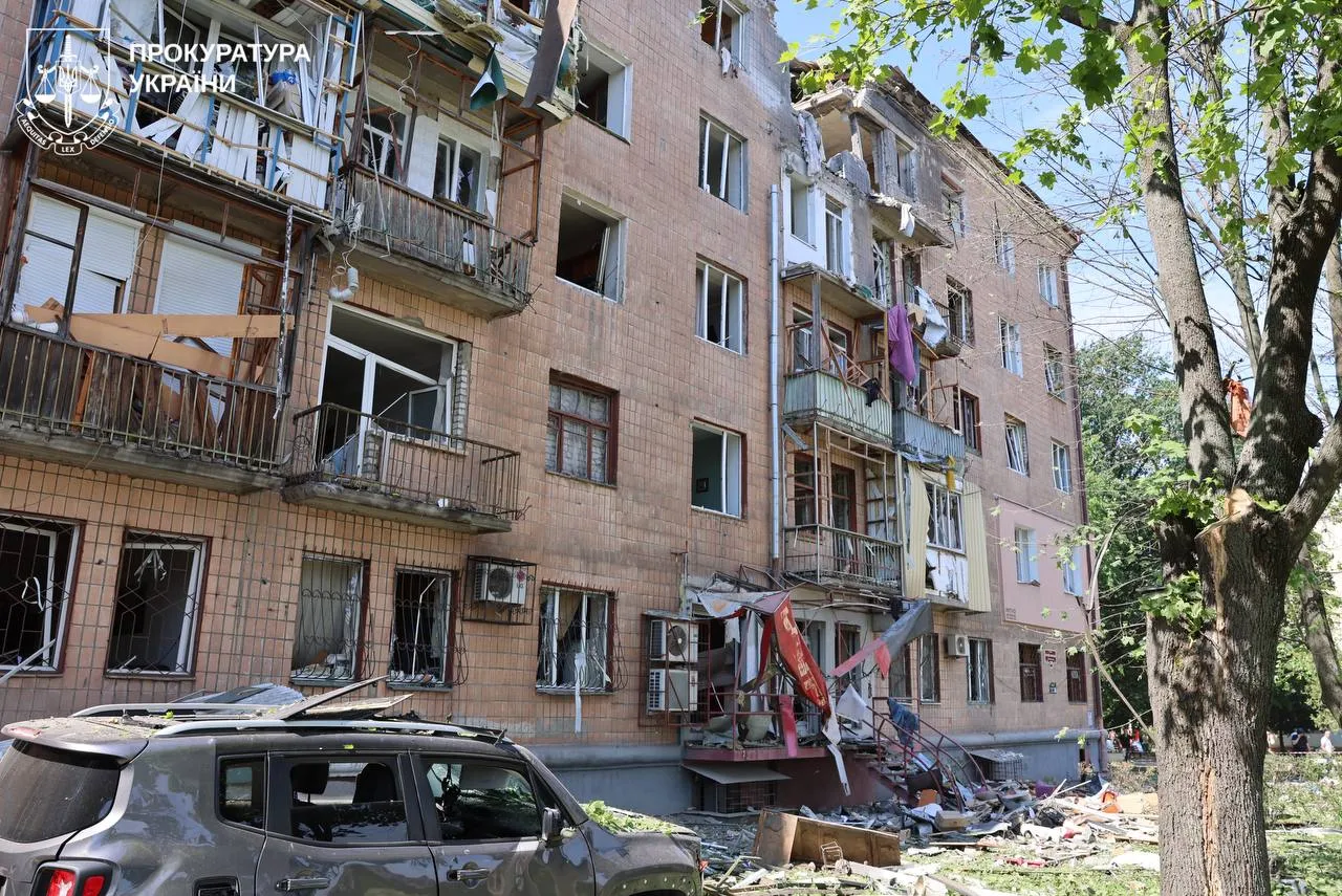 Через ранковий удар по Харкову загинули двоє людей, ще понад 40 поранених
