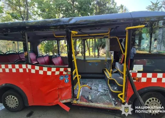 У Харкові дев'ятеро людей опинилися в лікарні внаслідок ДТП з автобусом