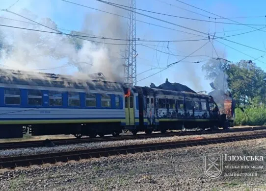 Рашисти атакували дроном потяг на Харківщині: відомо про шістьох поранених