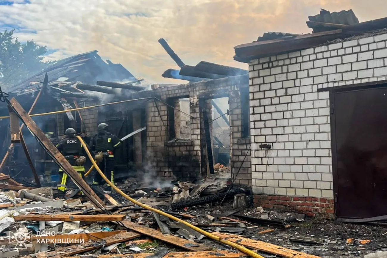 Армія РФ вночі вдарила по Ізюму з РСЗВ великого калібру: є руйнування